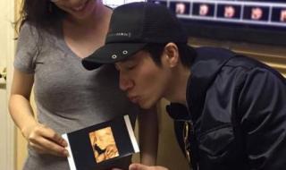 王力宏老婆李靓蕾微博